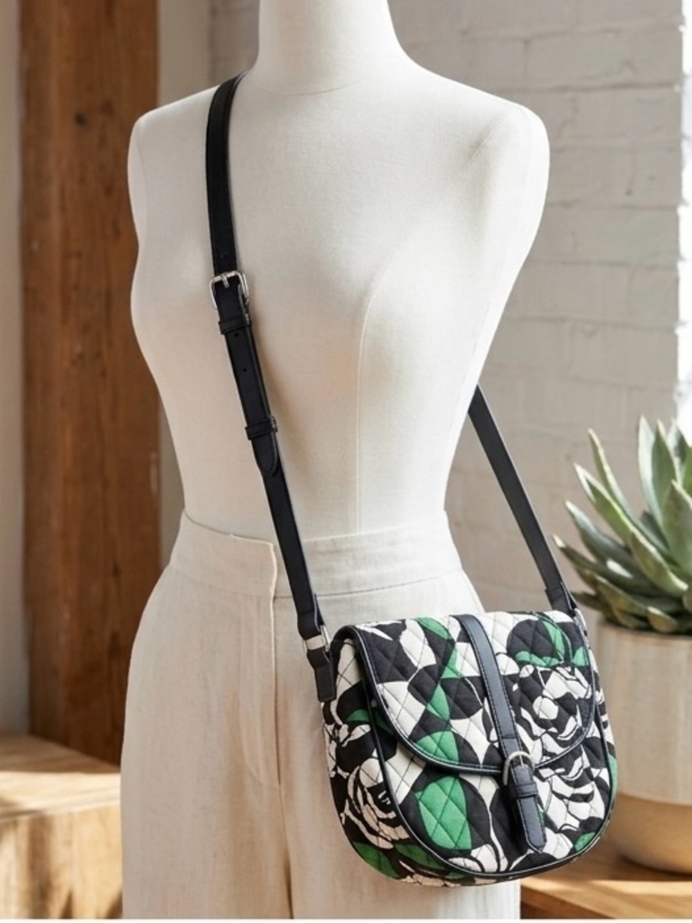 Vera Bradley Imperial Rose Quilted Saddle Bag Black White Green Crossbody